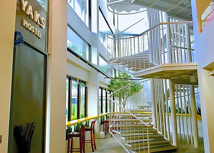 Hostel Yaks House *