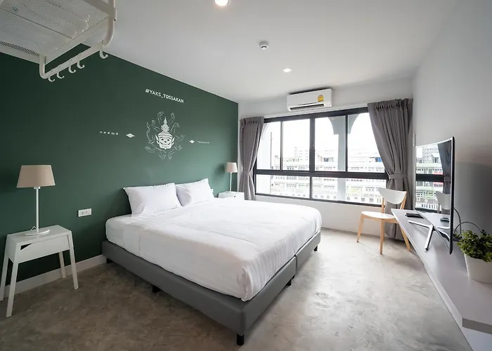 Hostel Yaks House